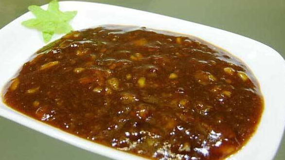 土法自制黄豆酱的做法（黄豆酱家庭制作方法）