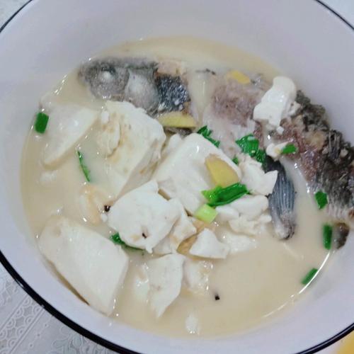 鲫鱼怎么炒汤