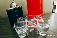 家庭怎样长期存放白酒(白酒可以放冰箱冷藏喝吗)