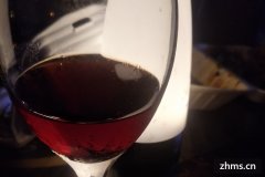 干红葡萄酒不能和什么一起吃(干红葡萄酒不好喝怎么办)