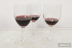 为什么葡萄酒醒酒化学解释(葡萄酒为什么醒了会更酸)