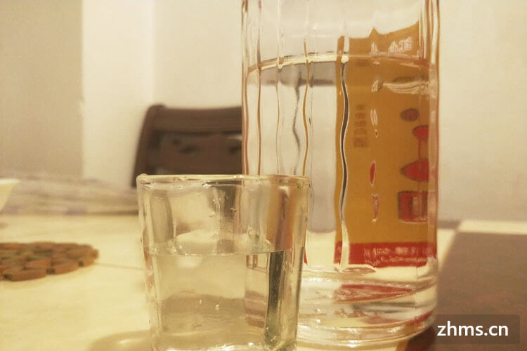 白酒杯类型(白酒杯叫啥)