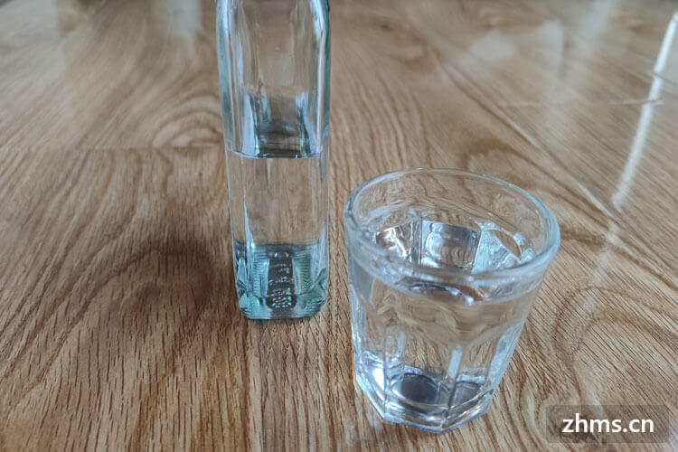 兼香型白酒代表典范(清香型白酒排名前十名)