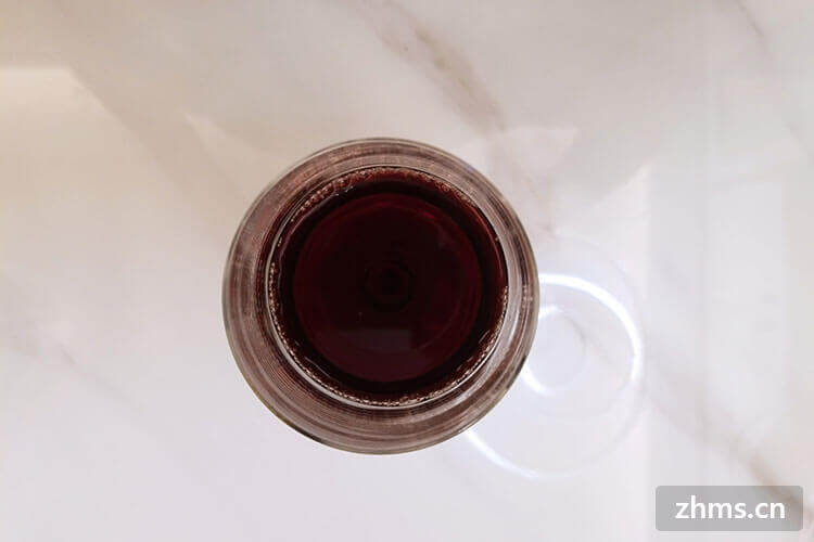 82年拉菲红酒价格多少钱(82拉菲红酒价格多少钱)
