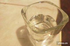 烧酒和白酒哪个危害大(烧酒和白酒哪个容易醉)